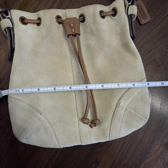 Vintage Coach Suede Drawstring Crossbody Bag - Picture 12 of 14
